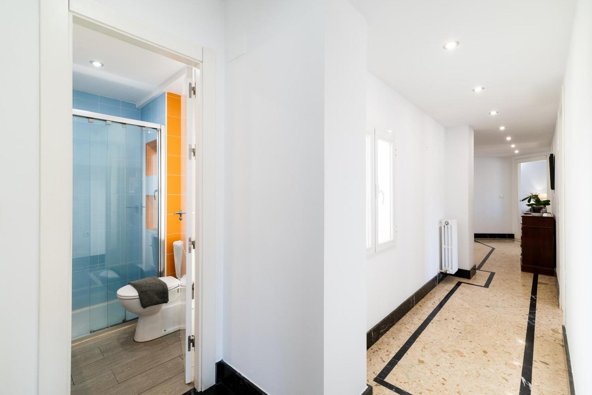 Neptuno Atico, Con Terraza Apartament